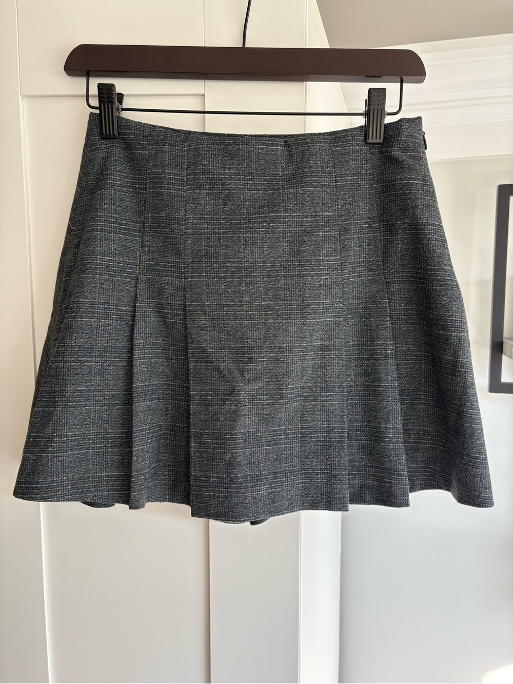 Zara Gray Plaid Pleated Skirt w Built in Shorts